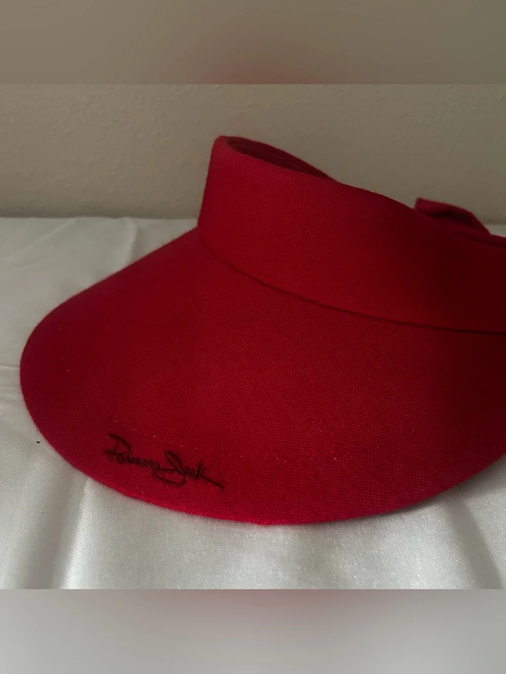 Panama Jack bold red